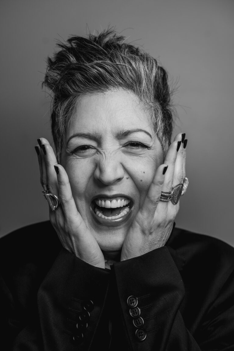 Patti Zlaket Shines with “Clock Keeps Tickin’” — A Soulful Reminder That Time Waits for No One