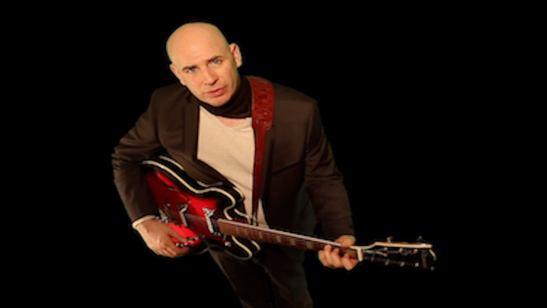 Sean MacLeod Brings Back the Shine of Classic Indie Pop with “Cool Charisma”